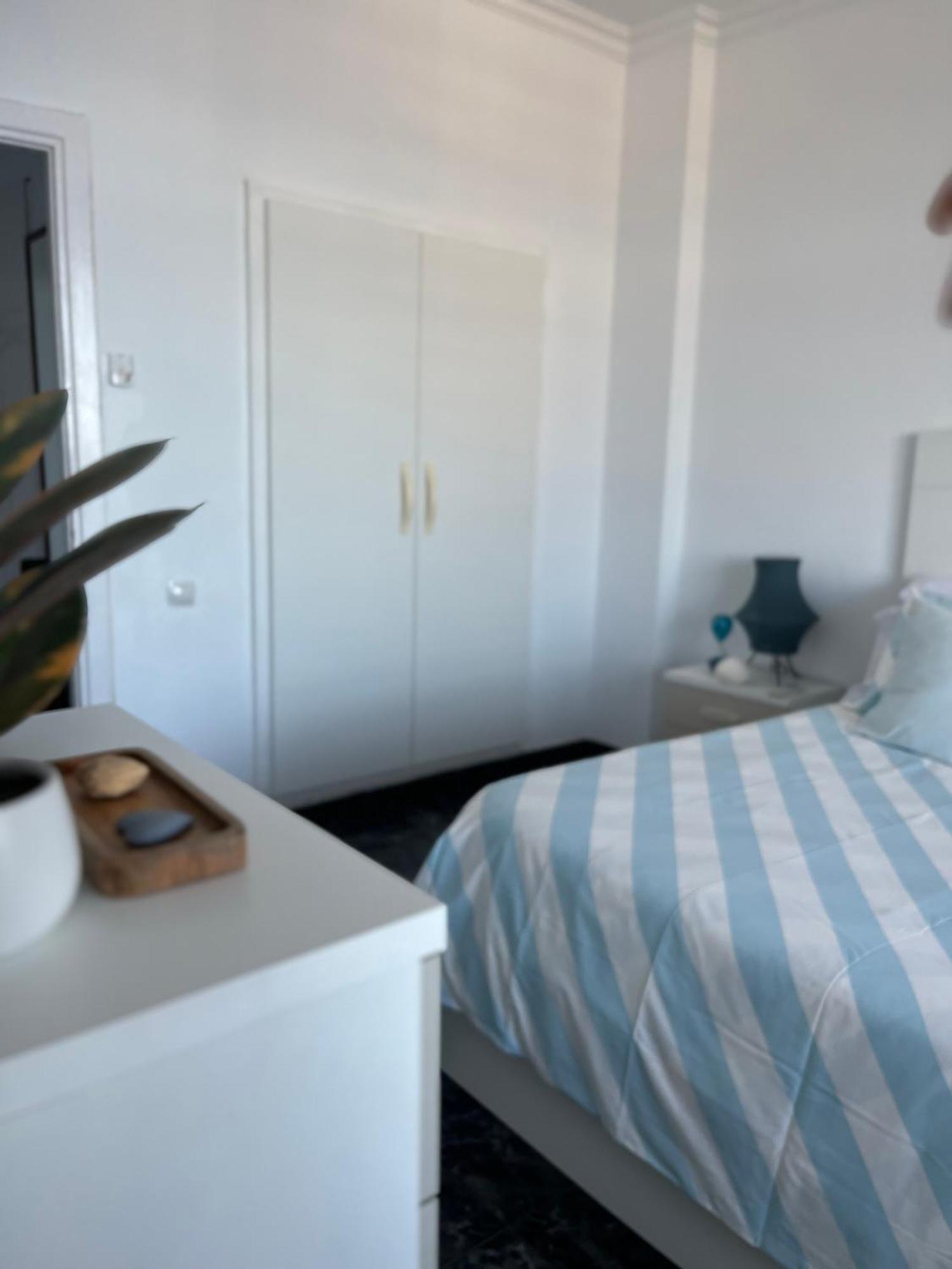 Apartment Rent4 Malaga La Torre De La Roca *