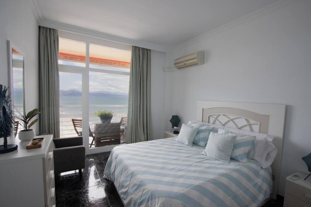 Apartment Rent4 Malaga La Torre De La Roca *