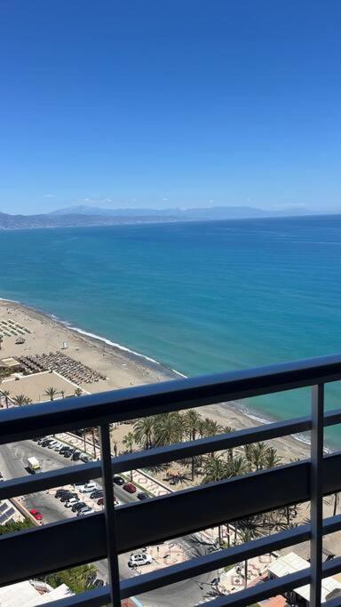 Rent4 Malaga La Torre De La Roca Torremolinos