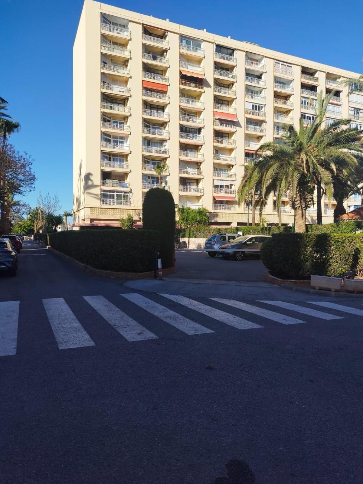 Rent4 Malaga La Torre De La Roca *